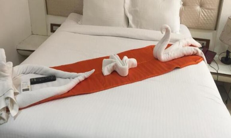 DOUBLE ROOM(STANDARD-2)